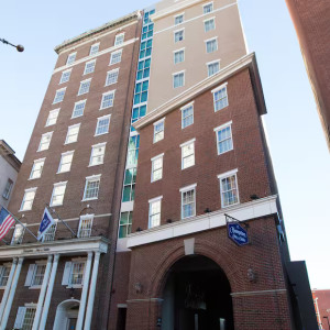 Exterior view hampton inn